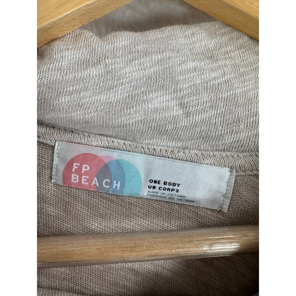 Free People Beach Oatmeal Gauzy light weight boho turtle neck top sz M - Picture 2 of 6